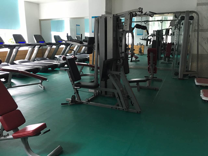 单位健身房器材