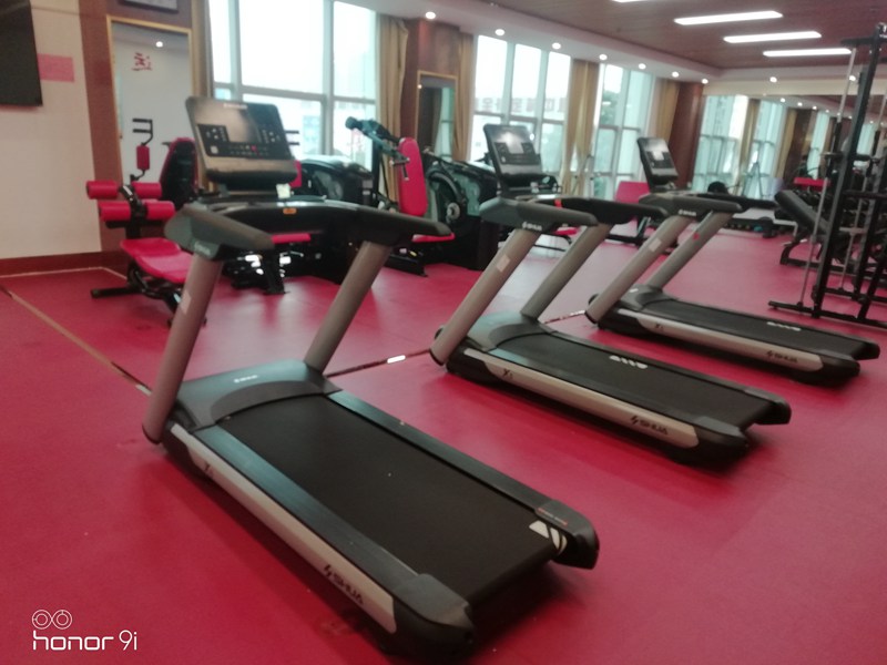 部队健身房器材-广西od.com体育体育健身器材有限公司